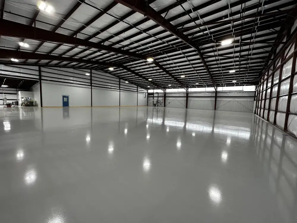 Coated aviation hangar floor